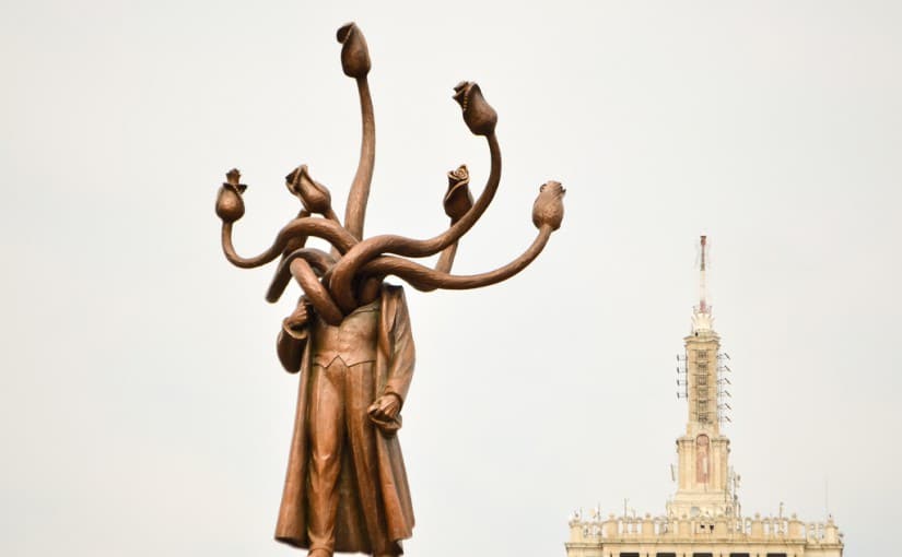 Что делать с памятниками Ленину и другими советскими символами?